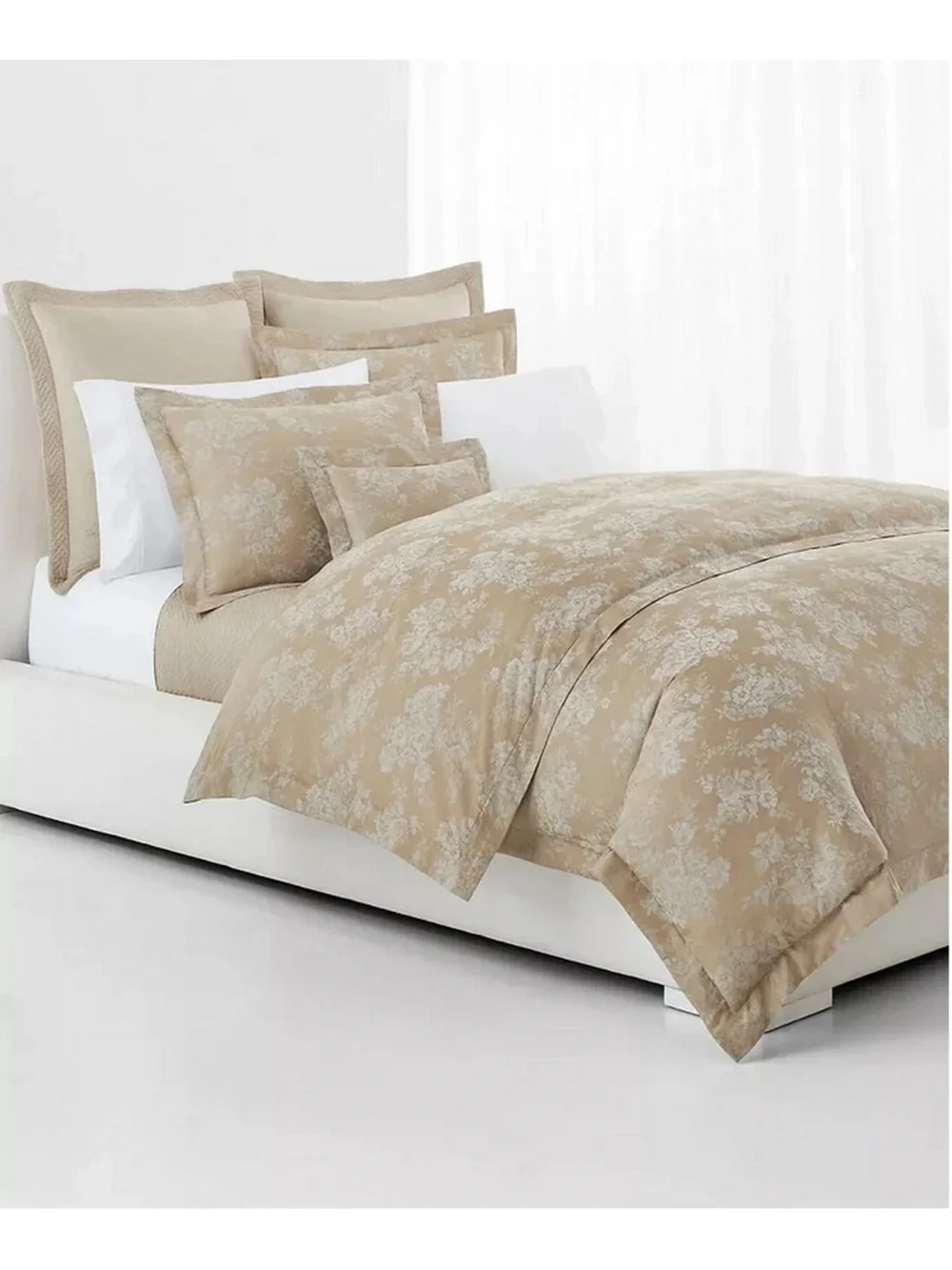 Ralph Lauren Mya Full / Queen Comforter Floral new Pearl 94”x96”